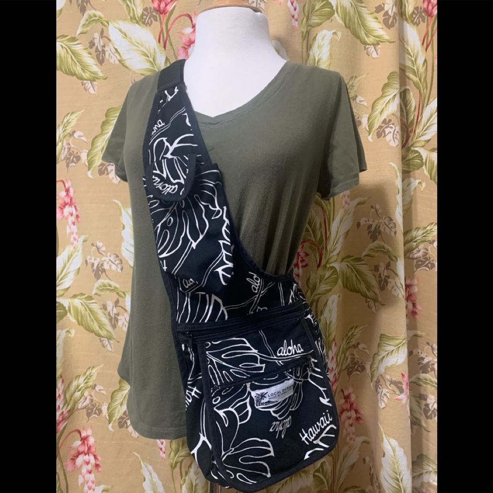 Cross Body Bag By Local Design Hawaiʻi